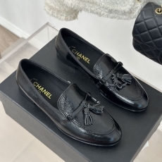 Chanel Low Shoes